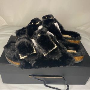 Double Buckle faux fur slippers Size 8